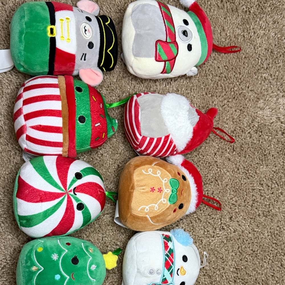 8pc Squishmallows Holiday Ornament Plush Set - Red, Green, White